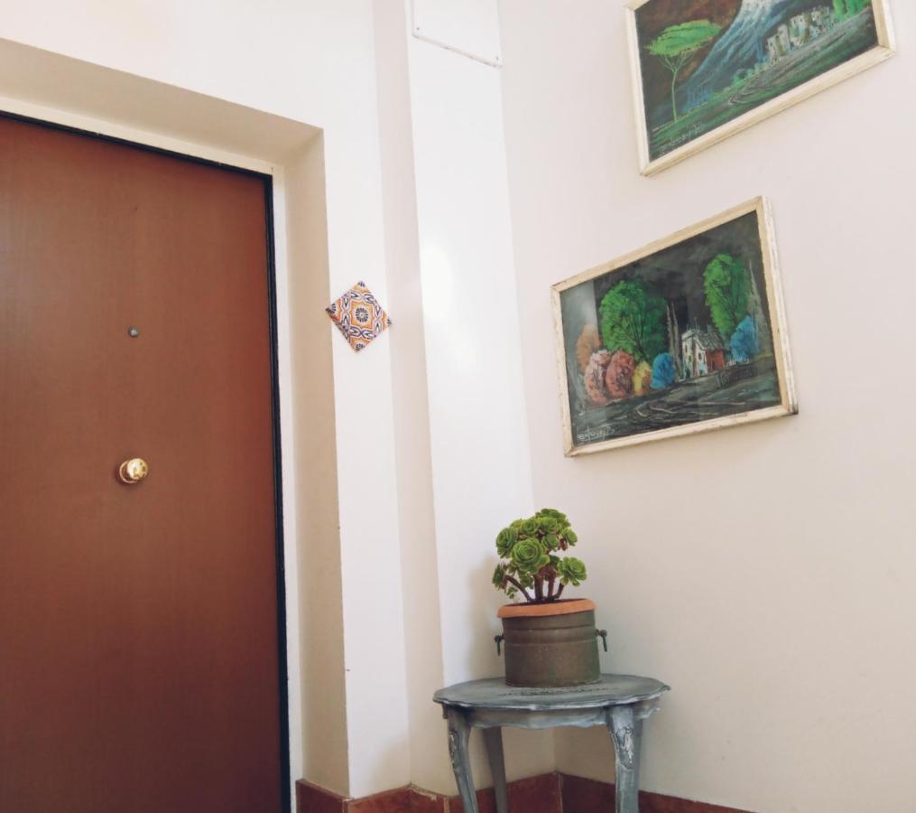 Casa Flora Appartamento Con Giardino فيوميتشينو المظهر الخارجي الصورة